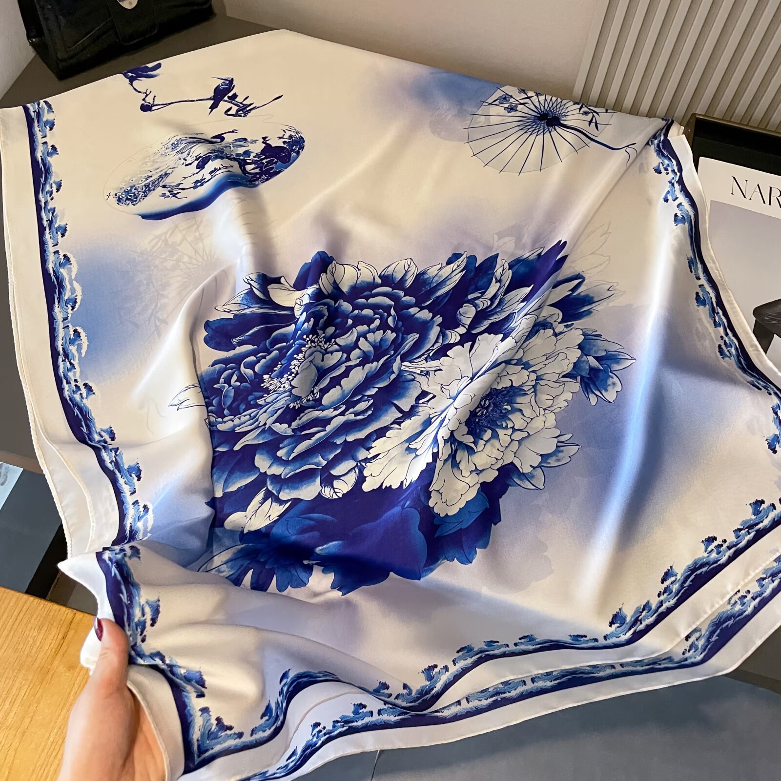 JESMARY - Xưởng In Và Sản Xuất Khăn Bandana, Turban, Khăn Choàng Lụa Đa Năng Cao Cấp Theo Yêu Cầu Giá Tốt