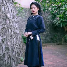 JESMARY - ÁO CHÀM – TRANG PHỤC DÂN GIAN BẮC BỘ TẠI TP HỒ CHÍ MINH