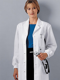 JESMARY -  Tiêu Chuẩn Vàng Cho Đồng Phục Bác Sĩ – Bền Bỉ, Sang Trọng, An Toàn Tuyệt Đối