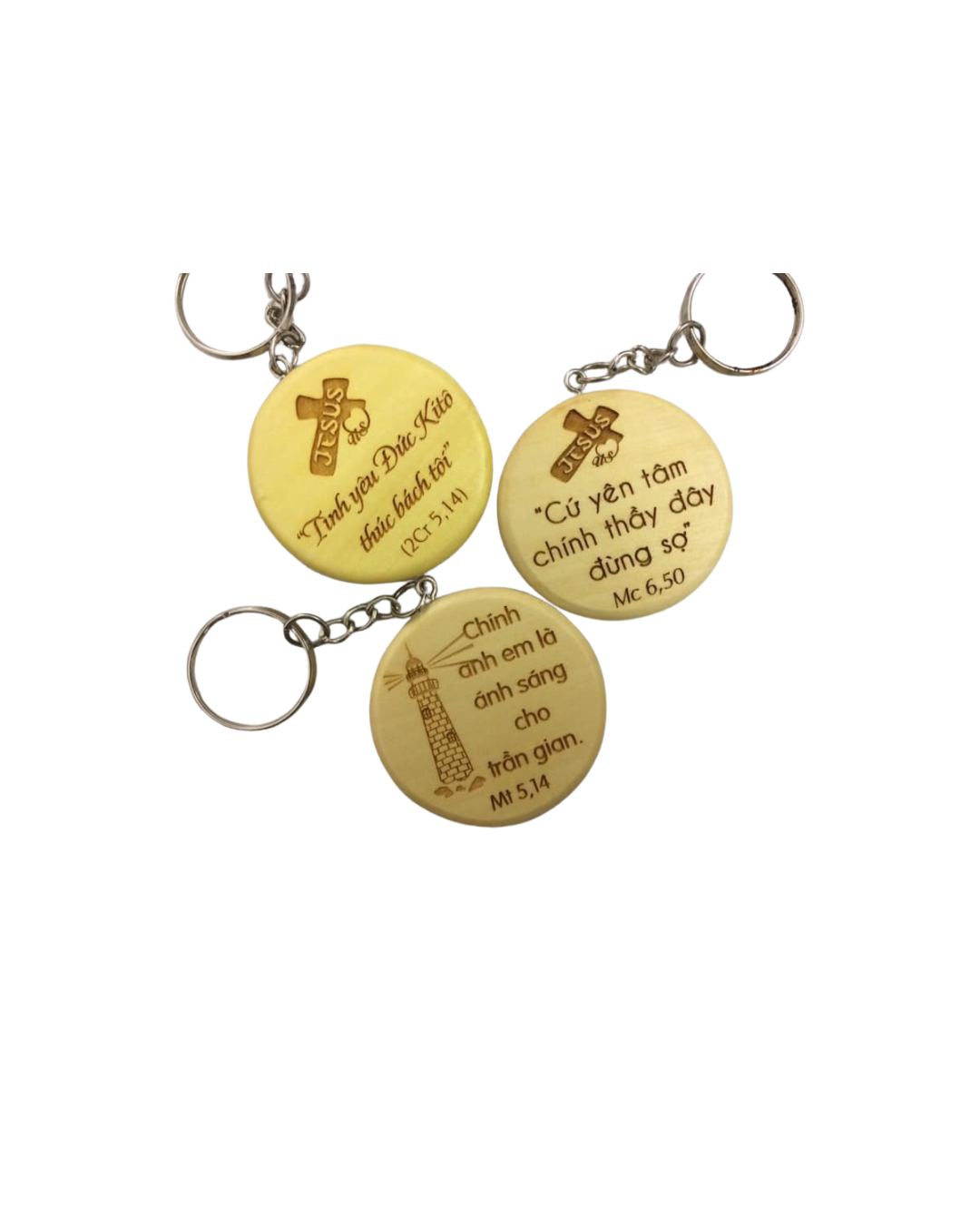 JESMARY - Mang Theo Phép Lành: Khám Phá Ý Nghĩa Của Móc Khóa Hình Thánh Giá và Các Vị Thánh