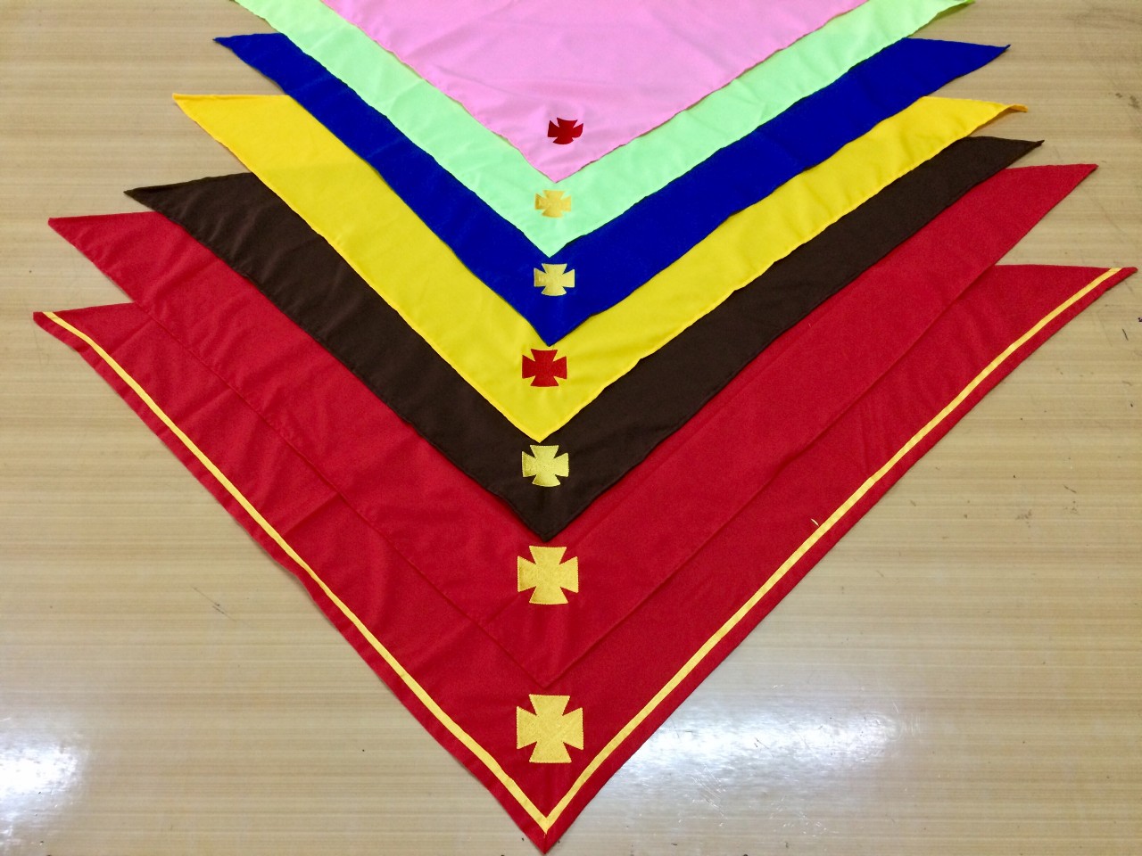 JESMARY - Khăn Thiếu Nhi Thánh Thể  – Món Quà Ý  Dành Cho Đoàn Thiếu Nhi