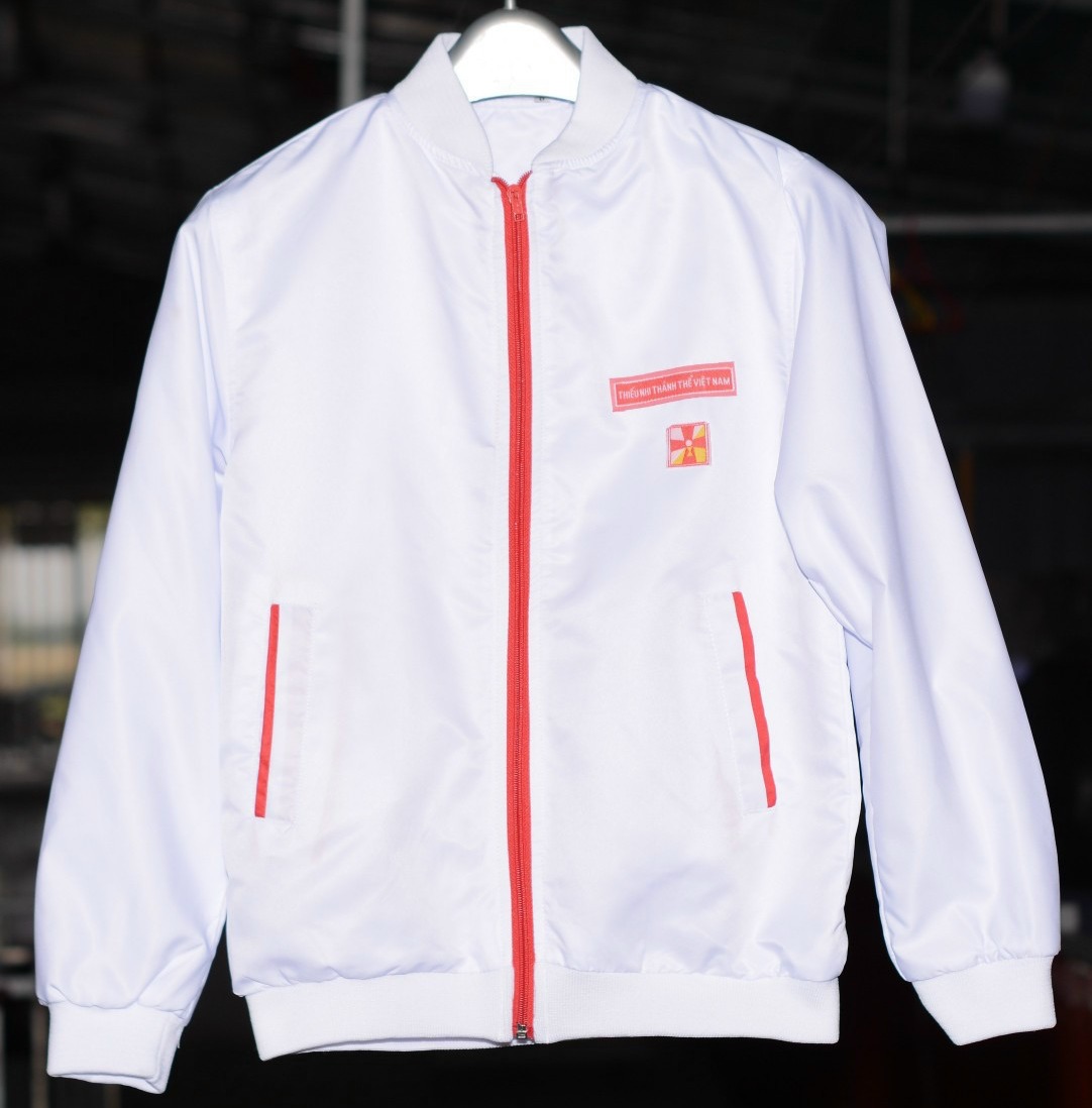 JESMARY - Áo Khoác Công Giáo Chính Hãng: Thiết Kế Thanh Lịch, Chất Lượng Vượt Trội Từ Công Ty Uy Tín