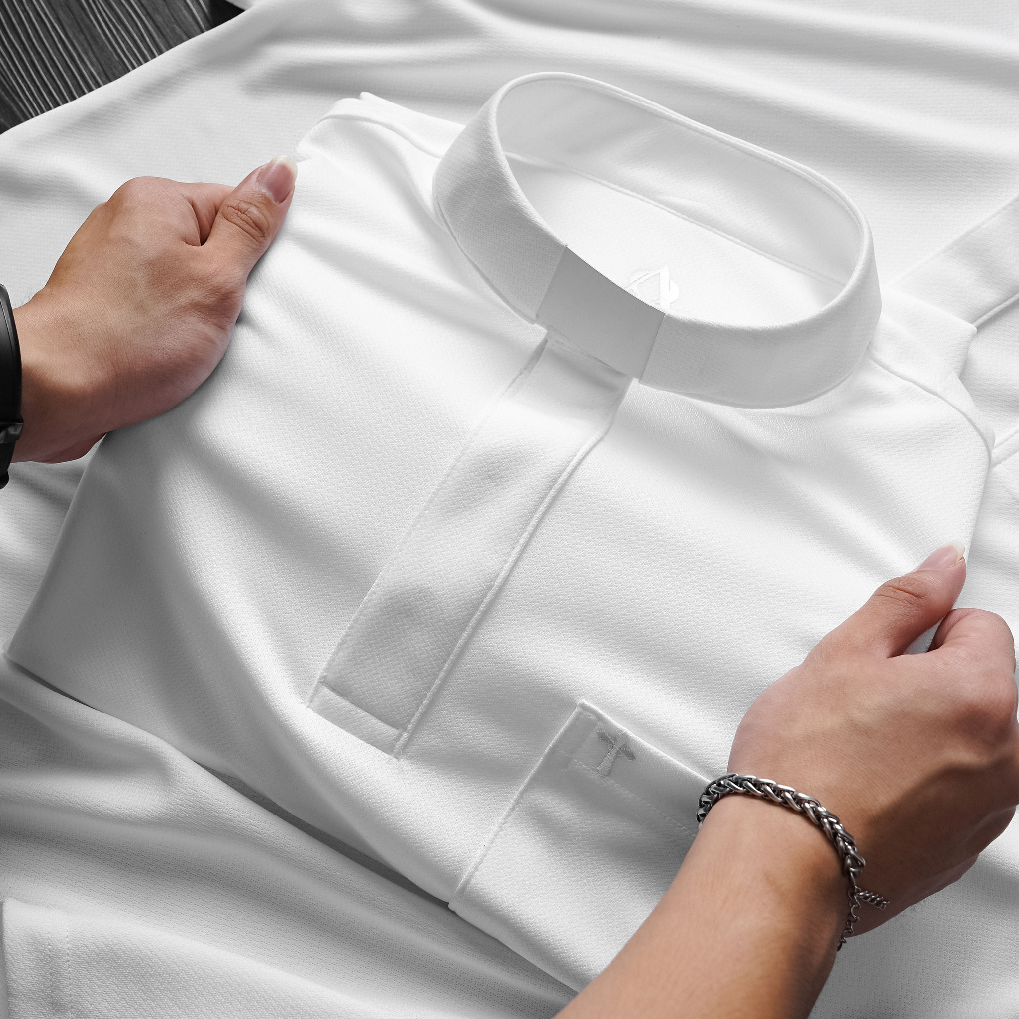 JESMARY – Nâng Tầm Đức Tin Việt: Áo Thun In Hình  Thánh, Chất Liệu Cotton Mềm Mịn, Giá Trị Vượt Trội