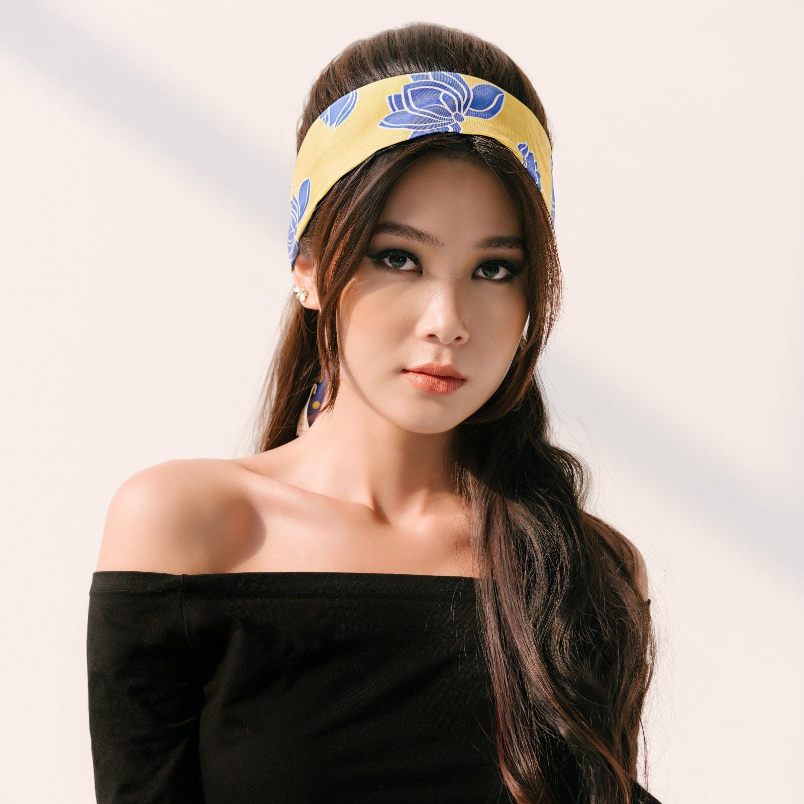 JESMARY – Yêu Idol Tinh Tế Hơn Với Khăn Twilly In Hình Nghệ Sĩ