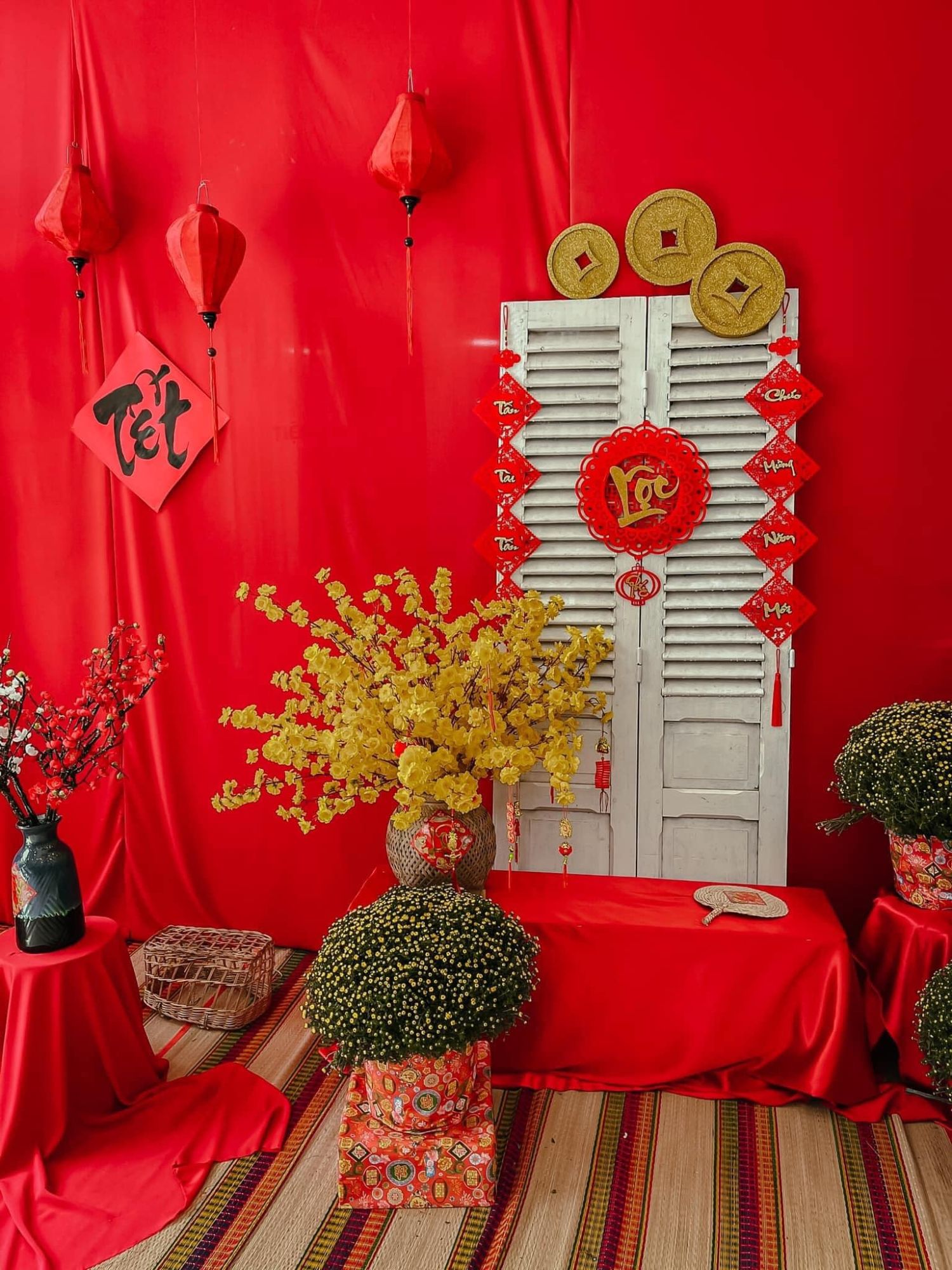 JESMARY - Màn Vải Trang Trí Tết Theo Mẫu Có Sẵn & Thiết Kế Riêng