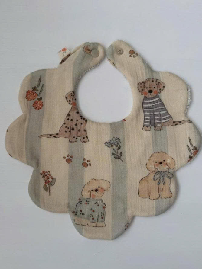 JESMARY – Chiến Lược Tối Ưu Chi Phí Nhập Hàng Khăn Xô Cho Chuỗi Cửa Hàng Mẹ & Bé