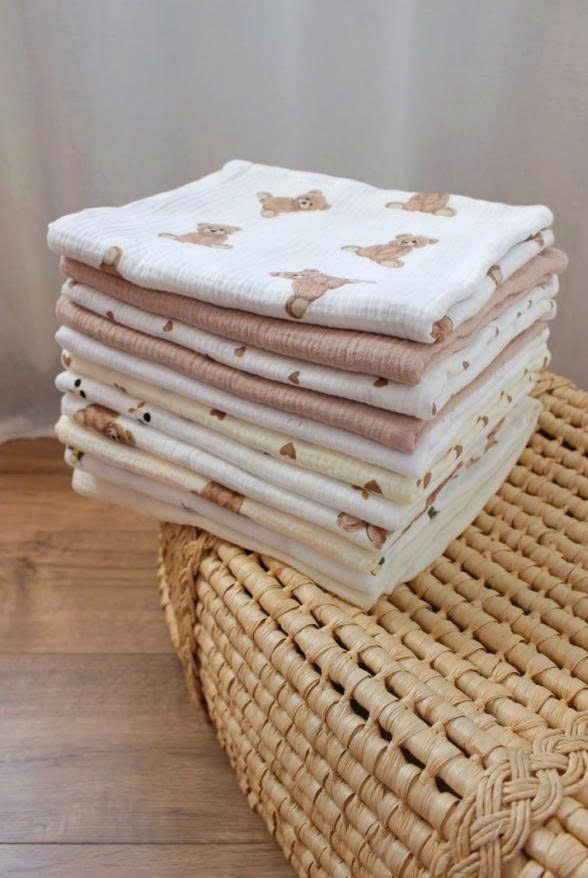 JESMARY –  Set Quà Tặng Đầy Tháng Cho Bé: Khi Khăn Xô Trở Thành Món Quà Yêu Thương Trọn Vẹn